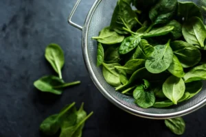 Ideas frescas para comer bien este verano con productos del mercado